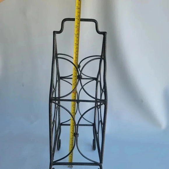 21" Vintage Finish metal decorative 5 wine bottle holder table top w/ Handle - Picture 10 of 11